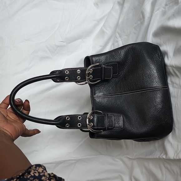 Tignanello handbag - Picture 1 of 11